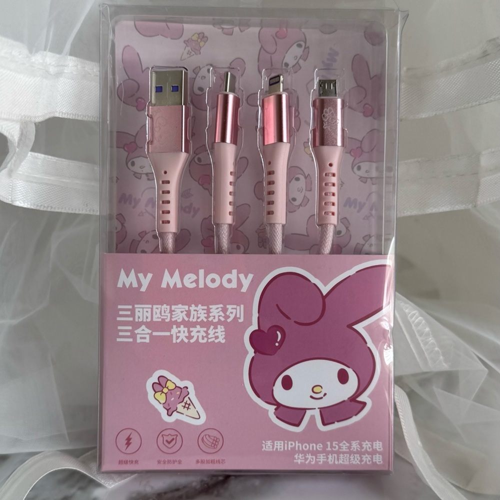 Hello Kitty and Friends My Melody  Pink Charging Cable Set
